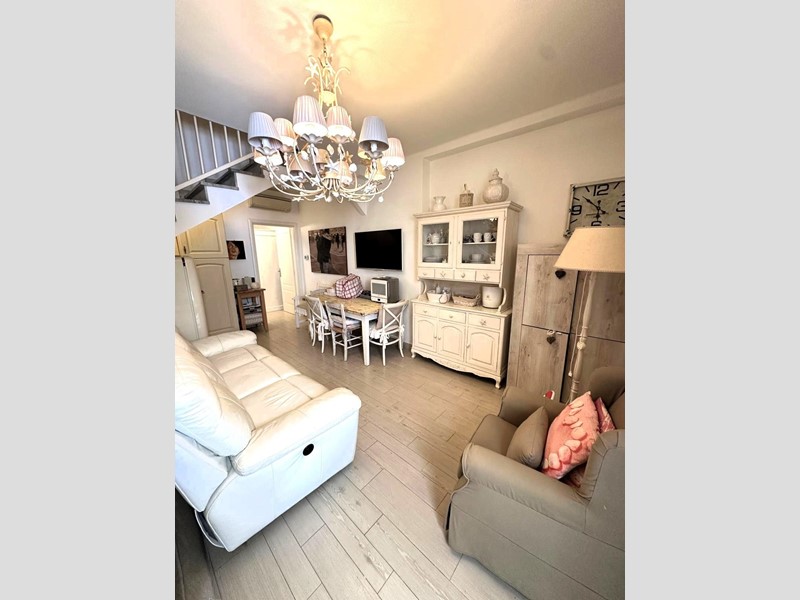 Villetta a schiera in Vendita a Forte dei Marmi, 1'500'000€, 130 m², arredato