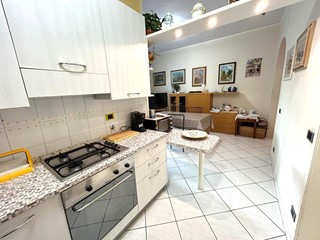 Quadrilocale in Vendita a Empoli, 230'000€, 86 m², con Box