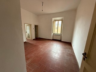 Appartamento in Vendita a San Giuliano Terme, 280'000€, 117 m², con Box