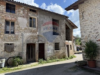 Rustico in Vendita a Belluno, 13'000€, 40 m²