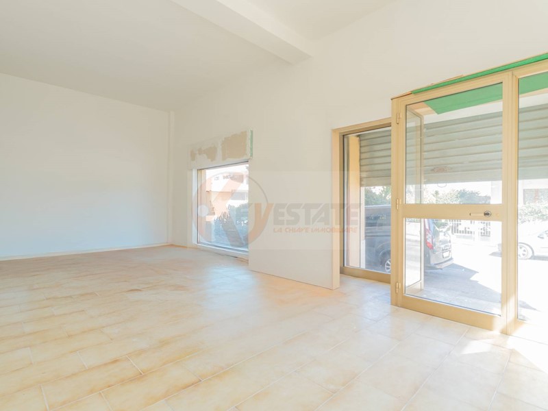 Attività commerciale in Vendita a Sassari, 110'000€, 70 m²