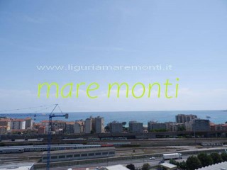Appartamento in Vendita a Savona, 265'000€, 127 m²