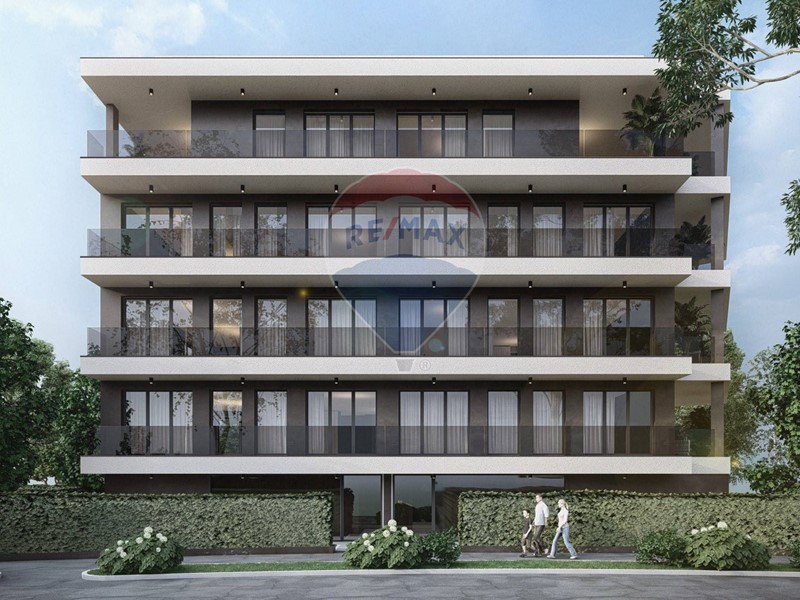 Trilocale in Vendita a Rho, 380'000€, 109 m²