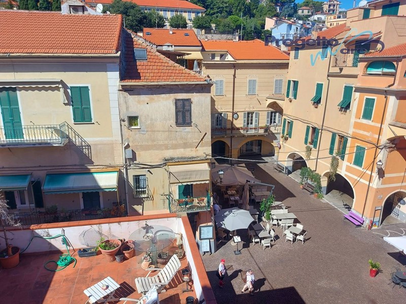 Bilocale in Vendita a Pietra Ligure, 230'000€, 45 m²
