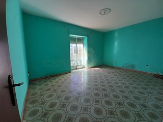 Quadrilocale in Vendita a Pignataro Maggiore, 29'000€, 100 m²