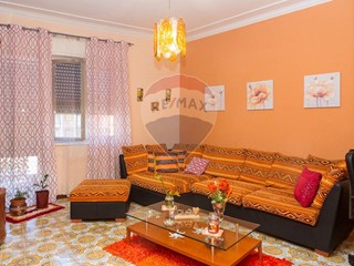 Trilocale in Vendita a Gravina di Catania, 140'000€, 110 m²