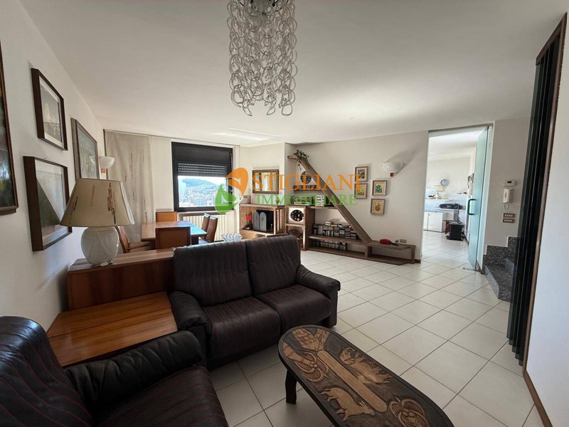 Appartamento in Vendita a Campobasso, 189'000€, 160 m²