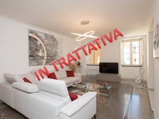 Appartamento in Vendita a Loano, 165 m²