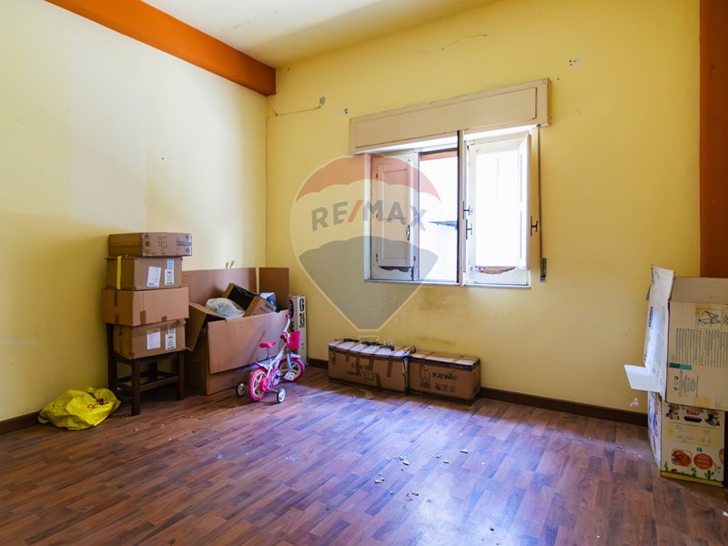 Appartamento in Vendita a Misterbianco, 65'000€, 85 m²