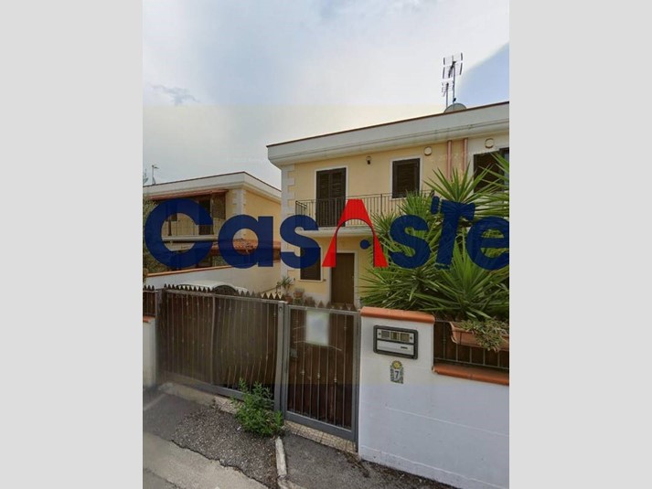 Villetta a schiera in Vendita a Margherita di Savoia, 102'000€, 139 m²