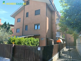 Trilocale in Vendita a Monterotondo, 115'000&euro;, 70 m²