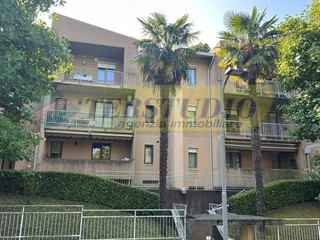 Trilocale in Vendita a Paderno d'Adda, 139'000€, 110 m²