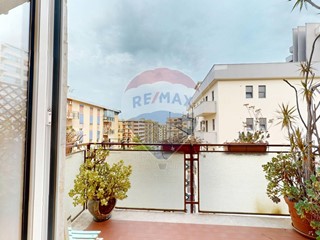 Quadrilocale in Vendita a Palermo, 238'000€, 121 m²