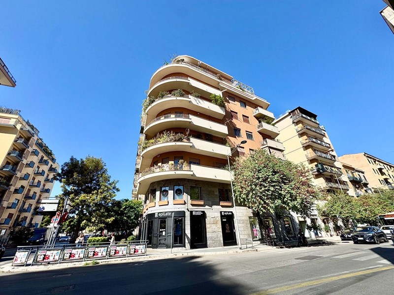 Appartamento in Vendita a Palermo, 395'000€, 120 m²