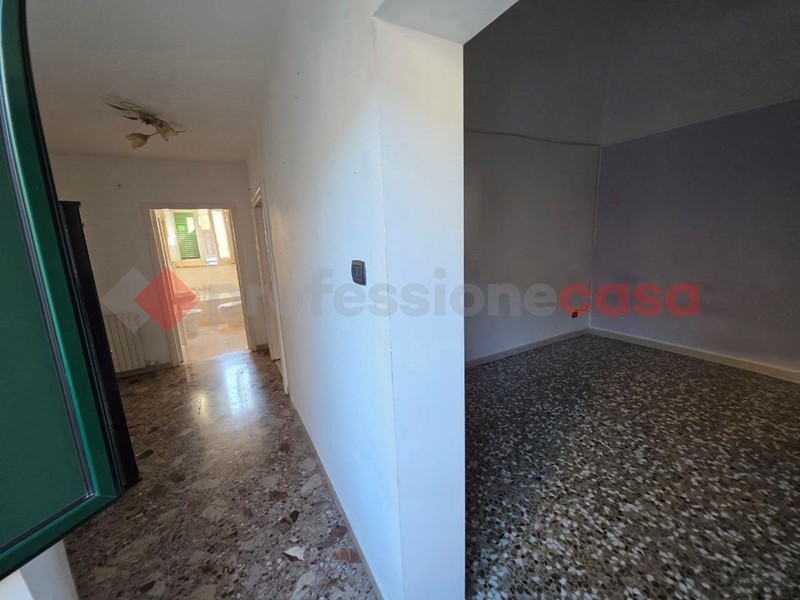 Bilocale in Vendita a Taranto, 38'000€, 80 m²