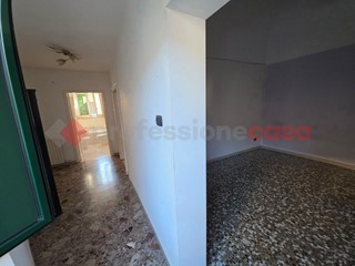 Bilocale in Vendita a Taranto, 38'000€, 80 m²