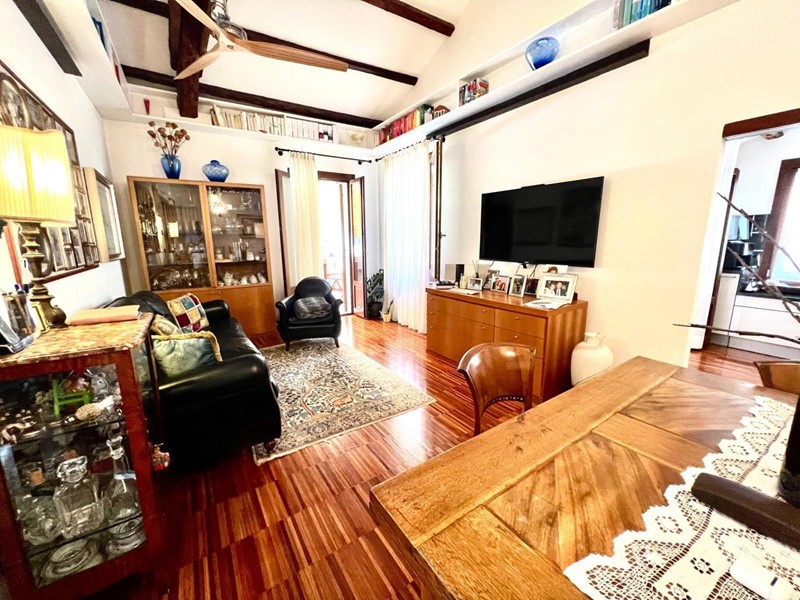 Appartamento in Vendita a Venezia, 790'000€, 110 m², arredato