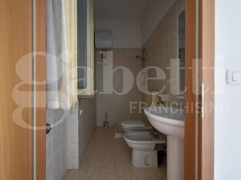 Casa Indipendente in Vendita a Vasto, 190'000&euro;, 280 m²