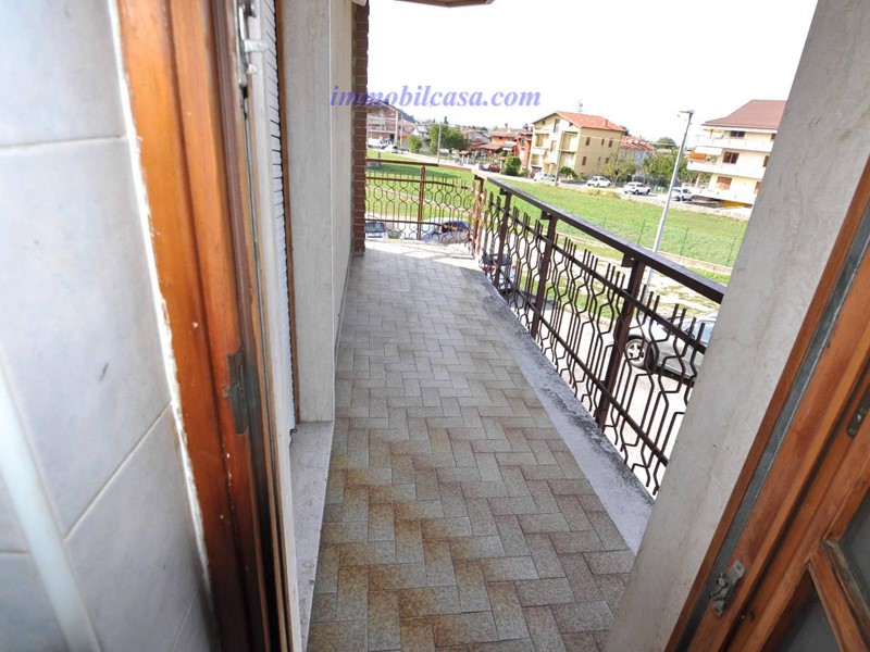 Appartamento in Vendita a Boves, 120'000€, 145 m²