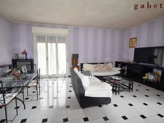 Trilocale in Vendita a Cisliano, 235'000€, 120 m²