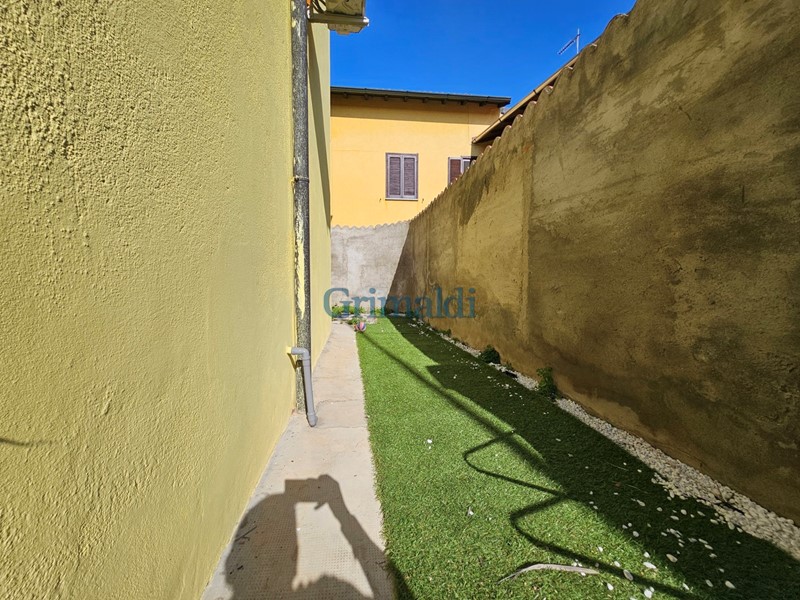 Trilocale in Vendita a Mesero, 185'000€, 123 m²