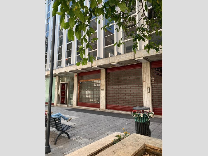 Negozio in Affitto a Palermo, 4'500€, 140 m²