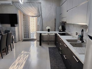 Quadrilocale in Vendita a Napoli, 215'000€, 100 m²