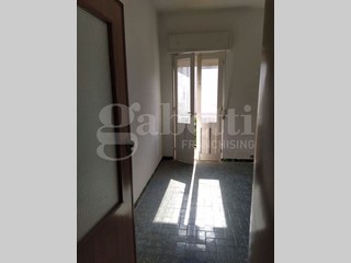 Casa Indipendente in Vendita a Oristano, 240'000€, 249 m²