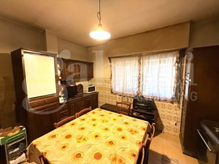 Quadrilocale in Vendita a Roma, 430'000&euro;, 162 m²