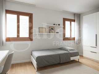 Appartamento in Vendita a Venezia, 280'000€, 100 m²