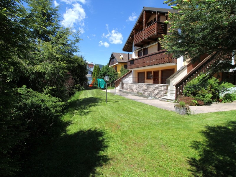 Appartamento in Affitto a Asiago, 1'400€, 200 m², arredato, con Box