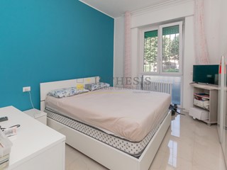 Trilocale in Vendita a Sesto San Giovanni, zona SAINT DENIS, 219'000€, 70 m²