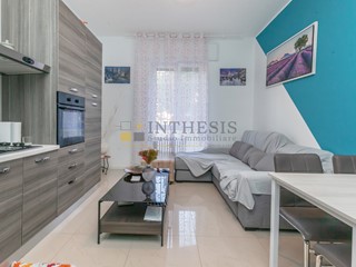 Trilocale in Vendita a Sesto San Giovanni, zona SAINT DENIS, 219'000&euro;, 70 m²