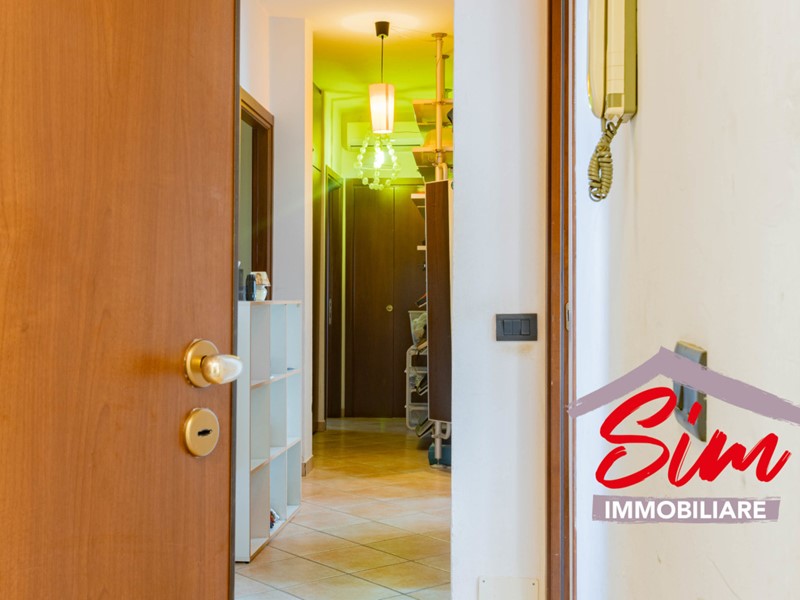 Quadrilocale in Vendita a Casaleggio Novara, 139'000€, 128 m², con Box