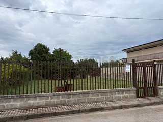 Terreno edificabile in Vendita a Marcianise, 110'000€, 594 m²