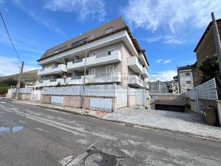 Trilocale in Vendita a Castel San Giorgio, 220'000€, 95 m², con Box