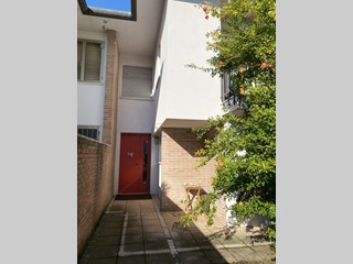 Casa Semi Indipendente in Vendita a Bassano del Grappa, 370'000€, 190 m², con Box