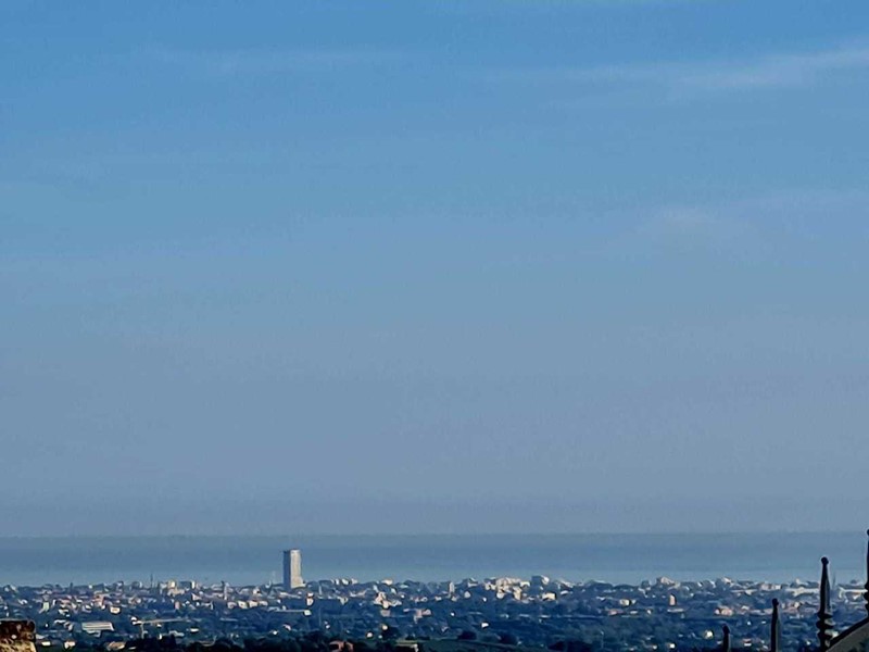 Terreno edificabile in Vendita a Coriano, zona Mulazzano, 150'000€, 250 m², con Box