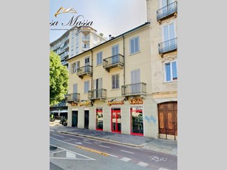 Trilocale in Vendita a Torino, 220'000€, 75 m²