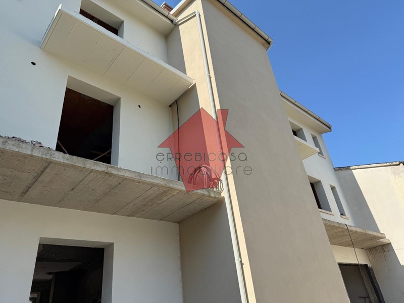 Casa Indipendente in Vendita a Vinci, zona Sovigliana, 450'000€, 140 m²