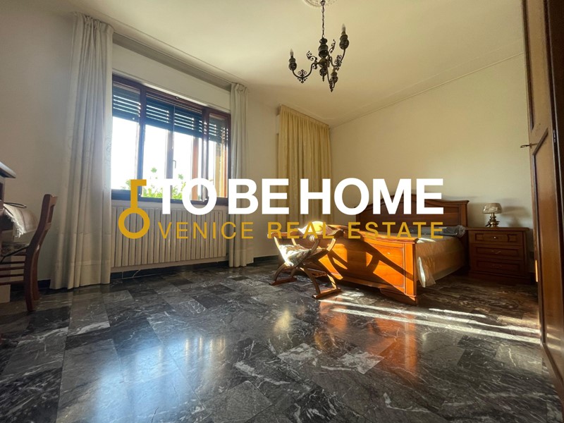 Casa Semi Indipendente in Vendita a Spinea, 235'000&euro;, 200 m²