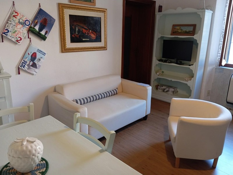 Bilocale in Affitto a Carrara, 600€, 40 m², arredato