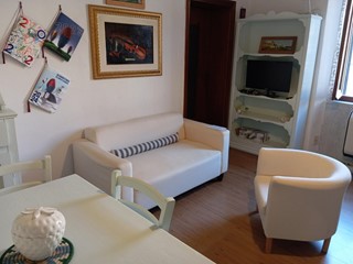 Bilocale in Affitto a Carrara, 600€, 40 m², arredato