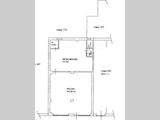 Negozio in Vendita a Carrara, zona Marina di Carrara, 220'000€, 93 m²
