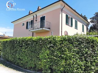 Trilocale in Vendita a Rosignano Marittimo, 165'000€, 74 m²