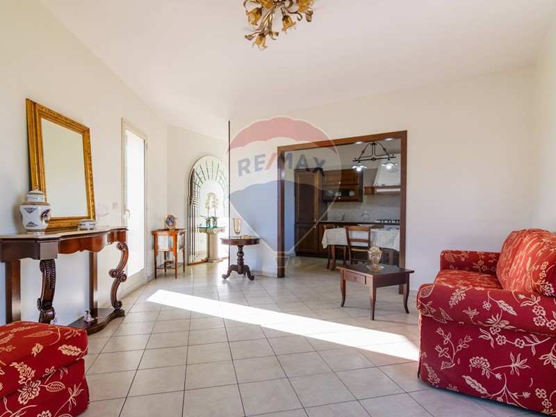 Trilocale in Vendita a Camporotondo Etneo, 129'000&euro;, 100 m²