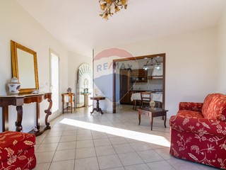 Trilocale in Vendita a Camporotondo Etneo, 129'000€, 100 m²