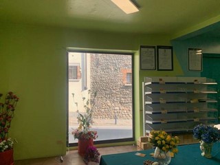 Immobile commerciale in Vendita a Capriate San Gervasio, 150'000€, 55 m²