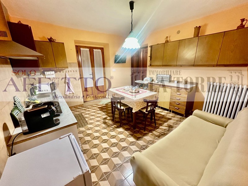 Casa Indipendente in Vendita a Fresonara, 79'000€, 100 m²