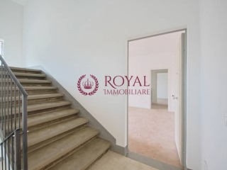 Bilocale in Affitto a Livorno, 700€, 55 m²